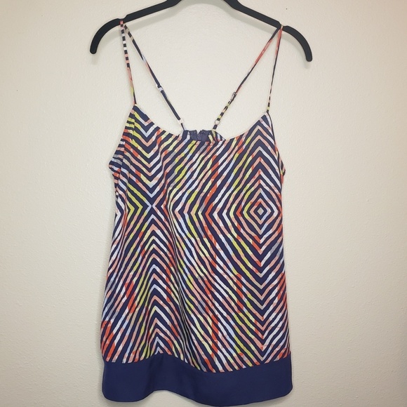 👻Bcbgeneration colorful ruffle geometric top - Picture 2 of 5